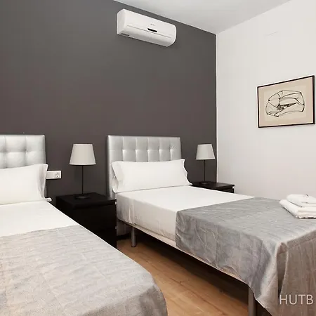 Alcam Avenida De Roma Apartment Barcelona